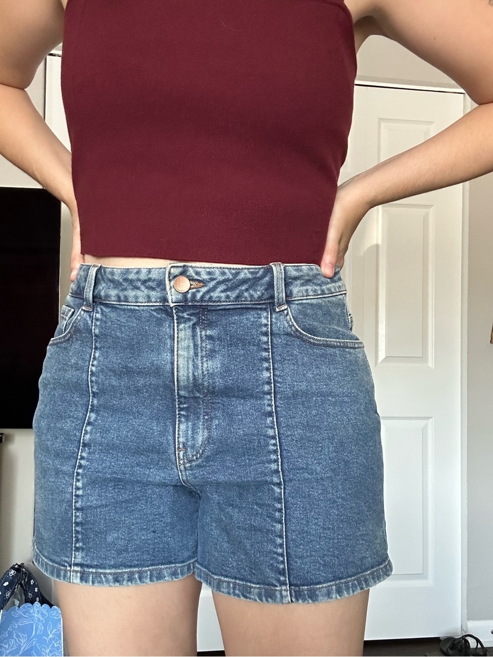Cotton Highwaisted Shorts